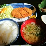 お食事処 肴町 - 今日のランチ　メンチカツ定食　730円