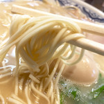 麺徳 - 低加水細麺ストレート