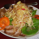 異味香 - 前菜盛合せ＆サラダ。