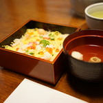 Kani Douraku - 蟹ちらし寿司