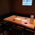 銀座 KAN - 個室（4名様から6名様掛け）