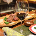 炭火焼ステーキ 岡田 - 