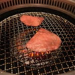 西麻布けんしろう - 【塩焼き】スノーエージングタン 焼きはじめ