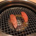 西麻布けんしろう - 【タレ焼き】タレ焼き カルビかな？