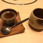 西麻布けんしろう - 【デザート】自家製ゴマプリン ＋ お茶