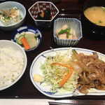 和食くずみ - ごはん小950円