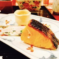 中之島なだ万 - 肉厚なしゃけ!!