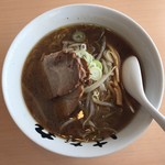 花丸 - 熱々醤油ラーメンです。