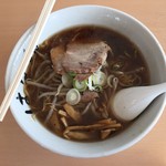 花丸 - 醤油ラーメン、750円です。