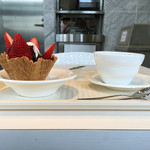 カフェ・ディ・フェスタ - ストロベリーショコラサンデー、アメリカンコーヒー 2016/03/18