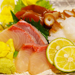 Assortment of three types of Japanese sashimi