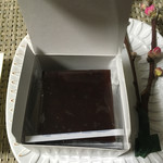一幸庵 - 中に入れるあんこ(羊羹？)。1個ずつケーキフィルムが巻かれています。  ※この箱の中に3個(枚？)あんこが入っています。