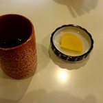 とんかつ太郎 - お茶、漬物