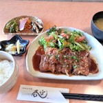 吾空 - 厚切り豚の生姜焼定食　920円