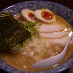 麺屋 きよたか - 濃厚醤油鶏白湯そば(全部のせ)¥1000