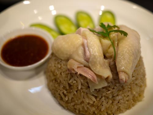 Khao Man Gai Senmon Ten Pui photo 3