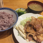 Kicchimmamu - ポークジンジャー定食840円