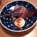 夜ノ焼魚 ちょーちょむすび - 炭焼きおつまみ盛り