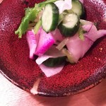 夜ノ焼魚 ちょーちょむすび - おつけもの