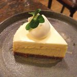 珈琲屋マロコ - ニューヨークチーズケーキ