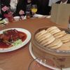 Taipei Garden Hotel - 料理写真:次は日本で言う角煮まんみたいな料理、トロトロの角煮を蒸しパンに挟んでいただきました。
