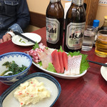 やしろ食堂 - 刺盛り、ポテトサラダ、ほうれん草胡麻和え