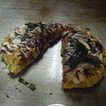 Okonomiyaki Manten - 切り口は　ふあふあ　合格点