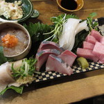 立ち呑みのさのや - 刺身盛合せ
