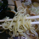 てらかど - ラーメン400円　麺アップ