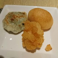 中国料理 「王朝」 ヒルトン東京 - 韮饅頭・鹿の子海老団子・揚げもち