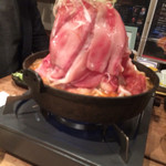 炭火焼肉・にくなべ屋 神戸びいどろ - 肉鍋