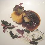 ル・ヴァンキャトル - 三重産クロアワビ＋黒トリュフと赤ワインのソース