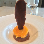 ラ　マティエール　エフ - チョコレートムースと小田原ミカンゼリー