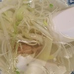 牛たん炭焼 利久 - テールスープ
