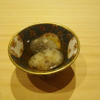 寿司つばさ - 赤なまこ  大きめにカットされて食感が良かったです♪
