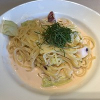 24/7 restaurant - キャベツとイカと明太子のパスタ
