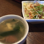 洋食居酒屋 こころ - サラダ&味噌汁