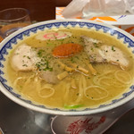龍上海 - ラー博は俺の社員食堂。  赤湯からみそラーメソ！  なるとがキュート♡