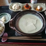 お豆ふ処うめだ屋 - 