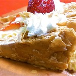 パティスリー アンシャンテ - 苺のミルフィーユ