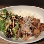 Ningyouchou Wain Sakaba - Fried chicken bowl