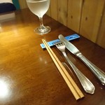 Restaurant AKIOKA pere et fils - セッティング