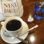 Cafe NIKI - ホットコーヒーは、KEY COFFEE