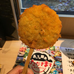 海鮮串揚げ×名古屋めし まかまか - しらすかき揚げ串揚げ（280円）