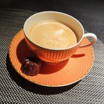 エクアトゥール - コーヒーとカヌレ