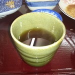 日の出食堂 - 食後の番茶は定番ですね