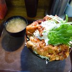 吉祥寺どんぶり - タルタル唐揚げ丼並６９０円