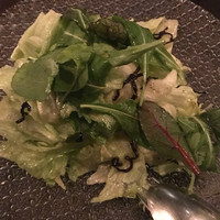 TOOTH TOOTH TOKYO - レタスと塩昆布のシンプルサラダ