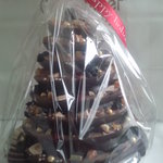 ショコラティエ マサール - ショコラツリー、見て食べて楽しめます。　48