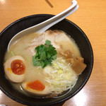 麺創　麺魂 - 特製塩ラーメン ※チャーシューガチガチ